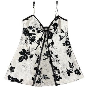 VINTAGE Victoria’s Secret 2006 Floral Lace Babydoll Slip